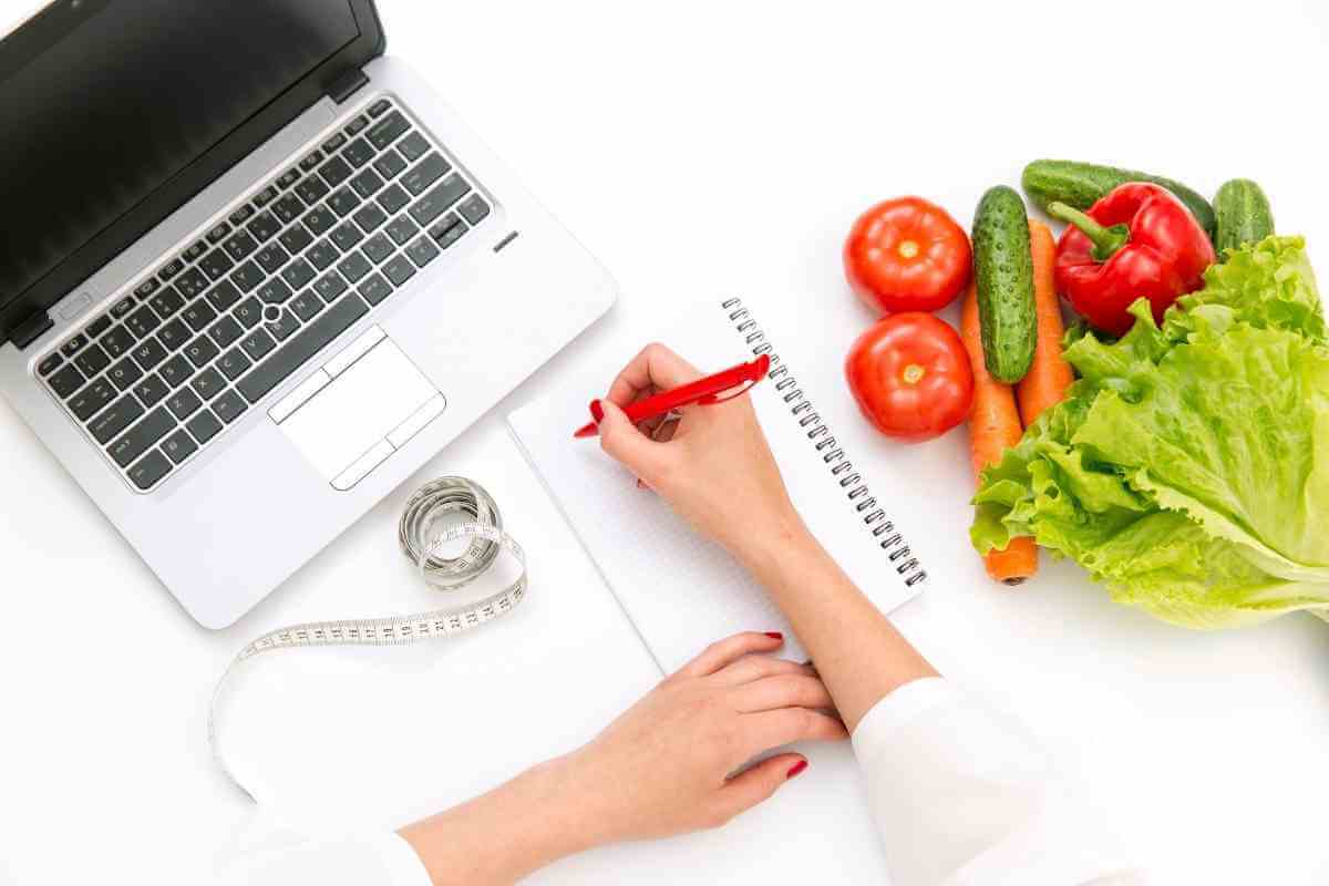 qual-diferenca-nutrologo-para-nutricionista