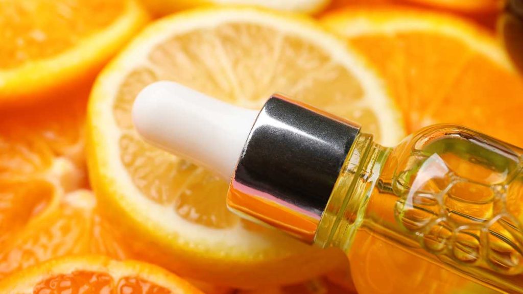 Como escolher uma vitamina C para o rosto: Guia definitivo do especialista