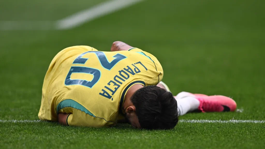 CBF confirma lesão de Paquetá na coxa esquerda CBF confirma lesão de Paquetá na coxa esquerda